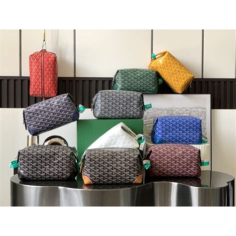 goyard toilet 25 bag price|Goyard toiletry bag men's.